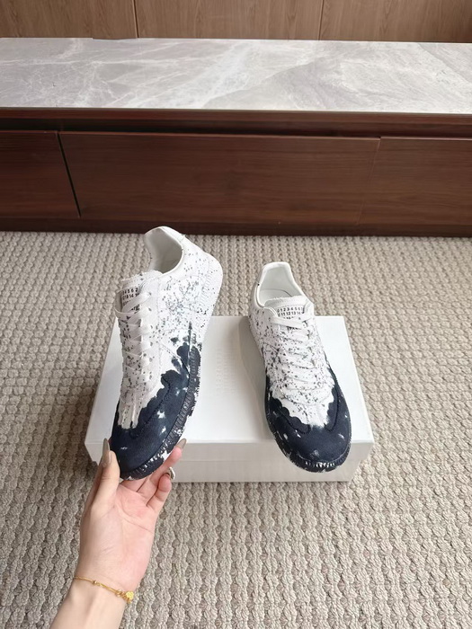 Maison Margiela Shoes-012