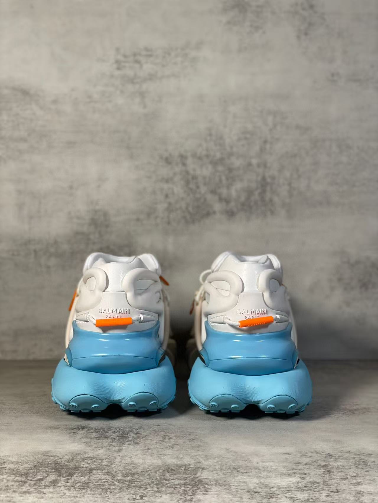 Balmain Shoes(AAA)-011