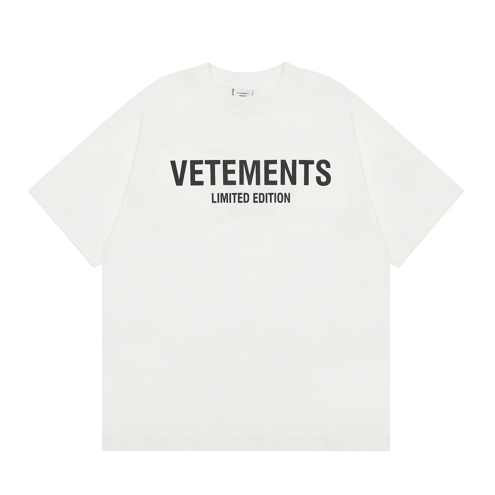 VETEMENTS T-shirts-006