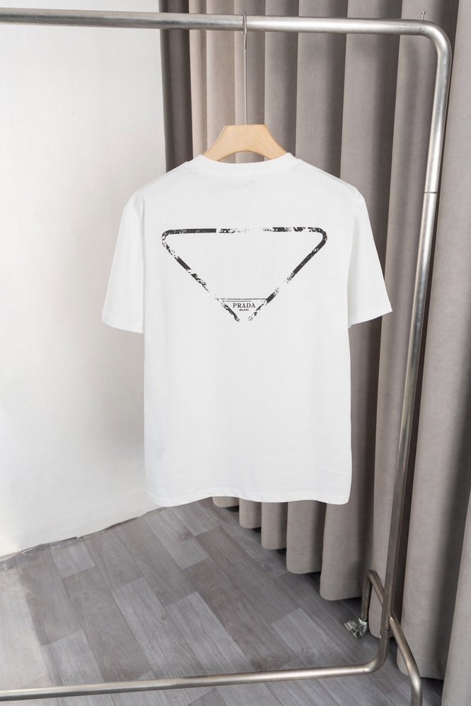 PRADA T-shirts-476