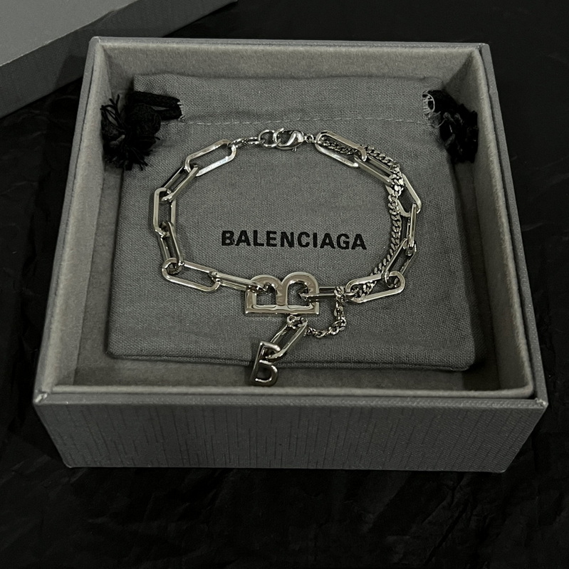 Balenciaga Bracelet-003
