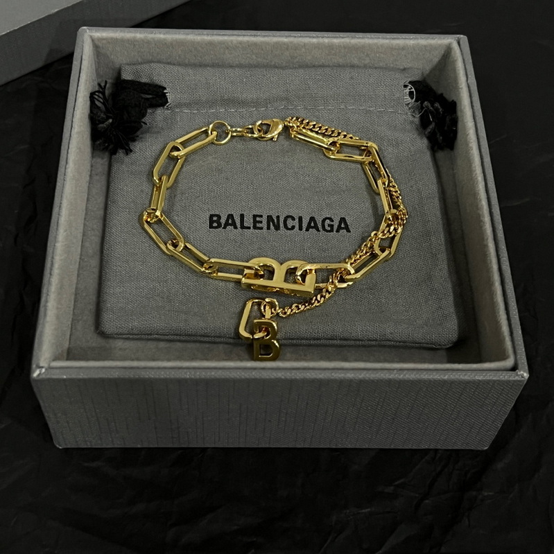Balenciaga Bracelet-002