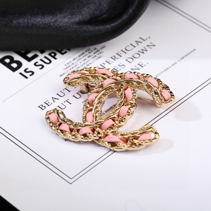 Chanel Brooch-020