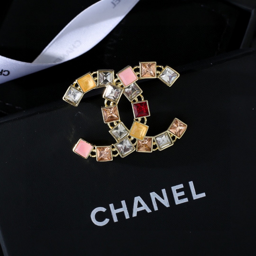 Chanel Brooch-006