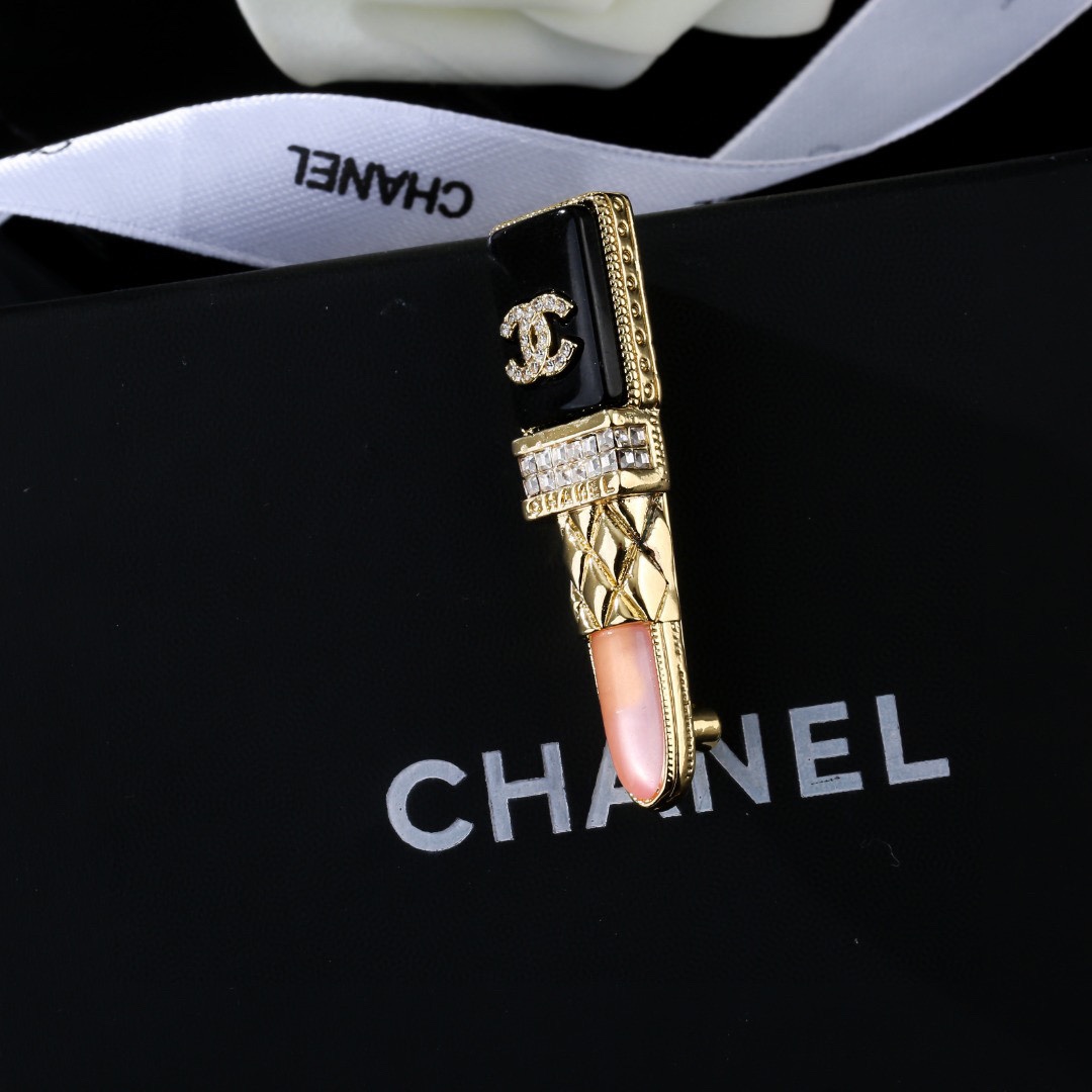 Chanel Brooch-004