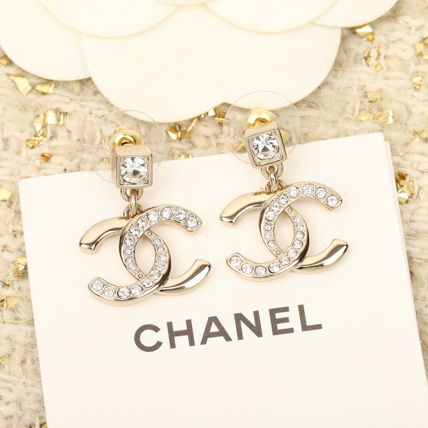 Chanel Brooch-031