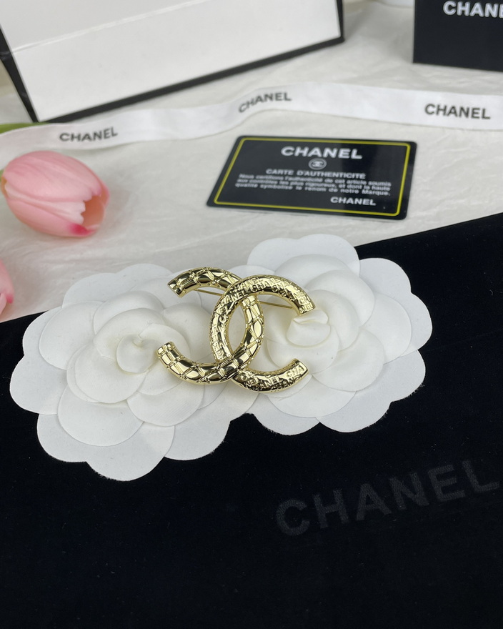 Chanel Brooch-064