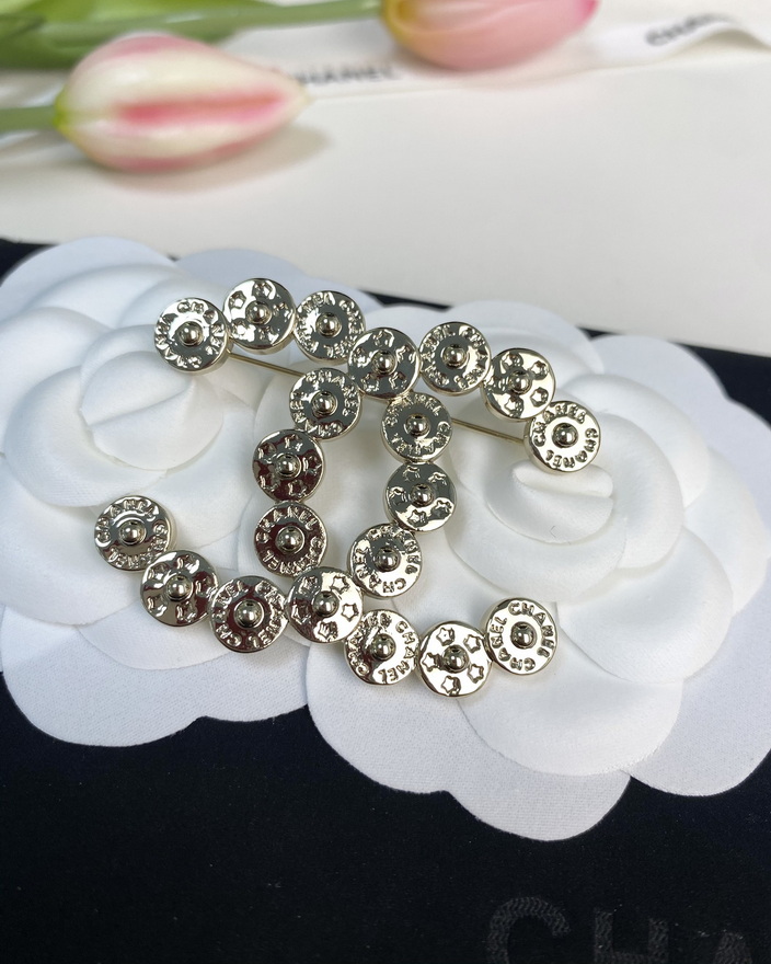Chanel Brooch-061