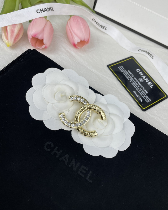 Chanel Brooch-060