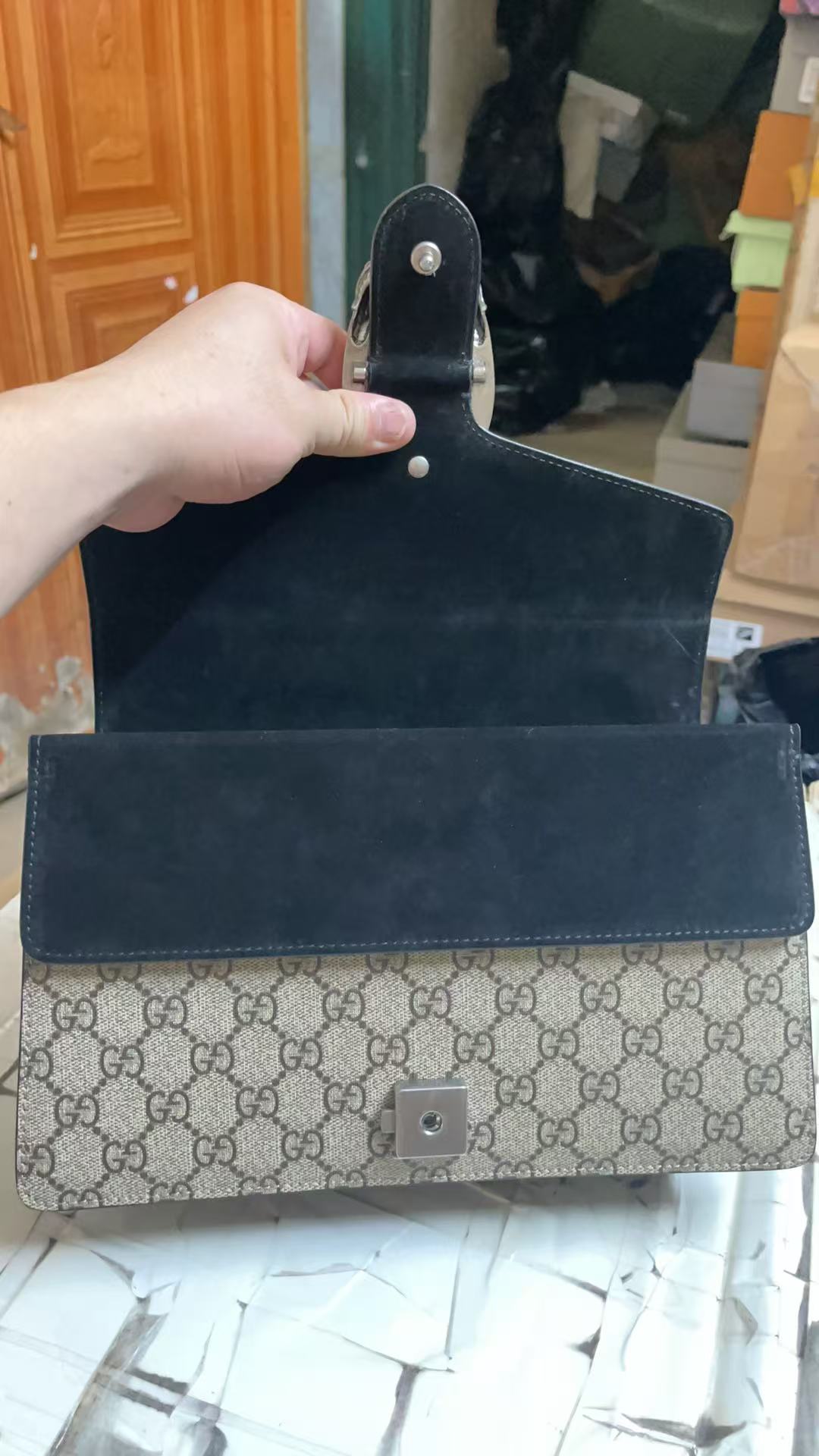 Gucci Handbags AAAA(Women)-221