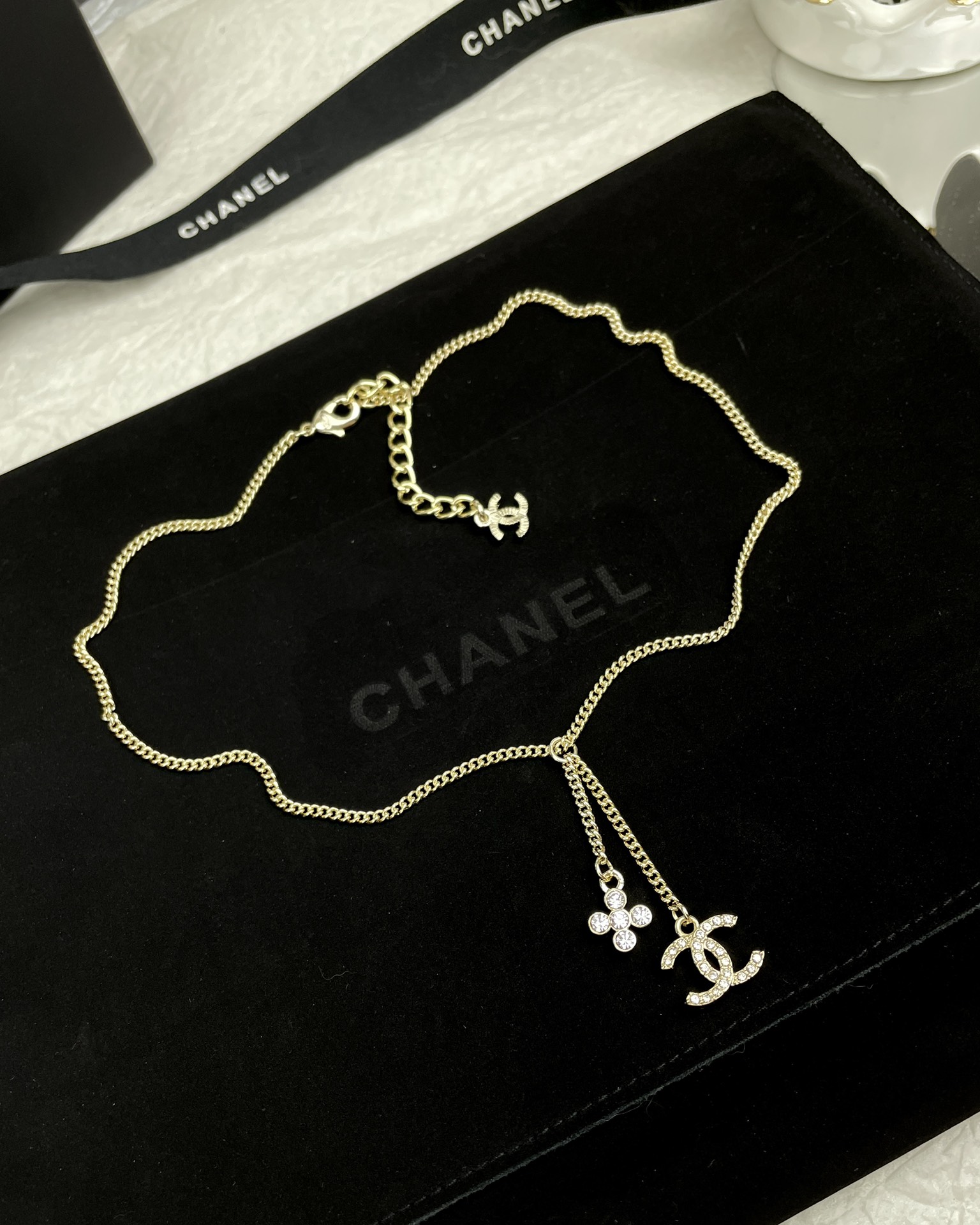 Chanel Necklace-009