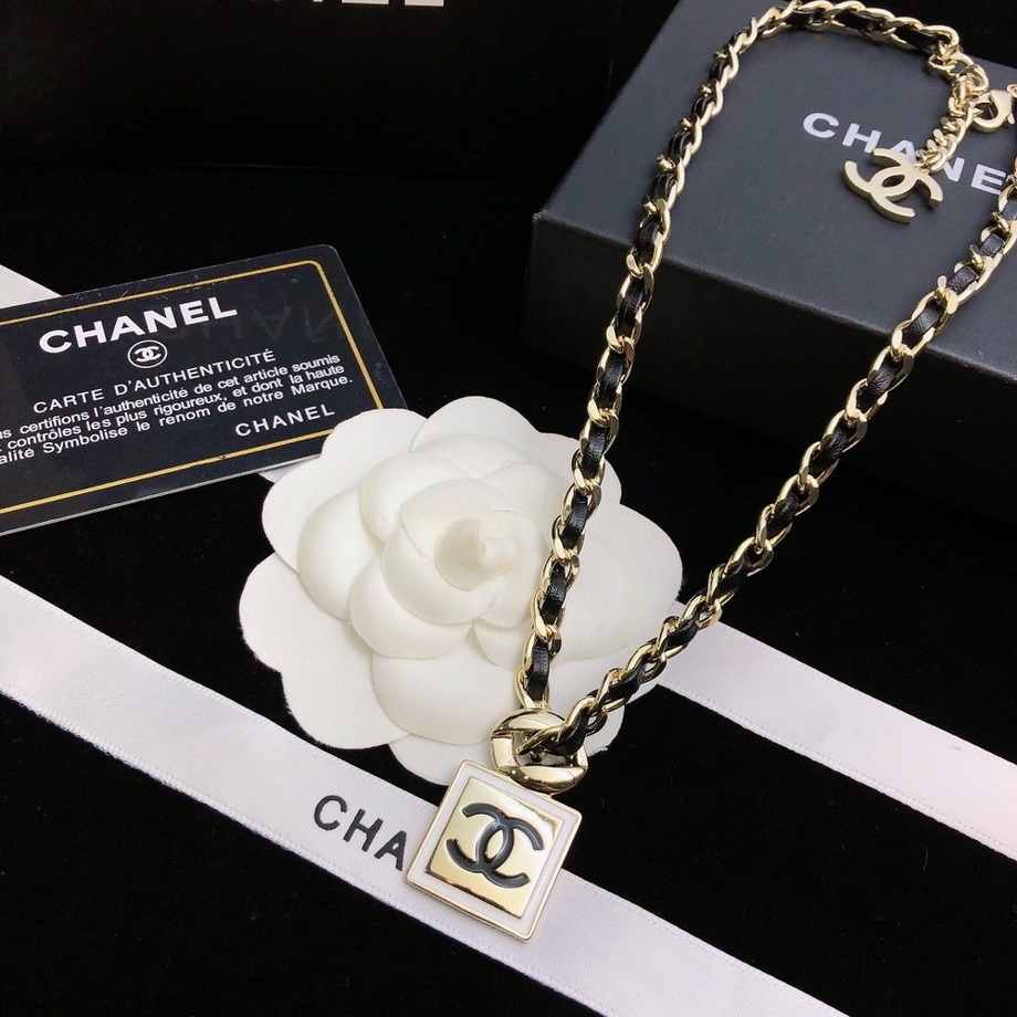 Chanel Necklace-317