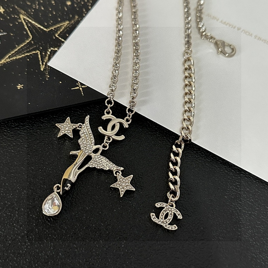 Chanel Necklace-308