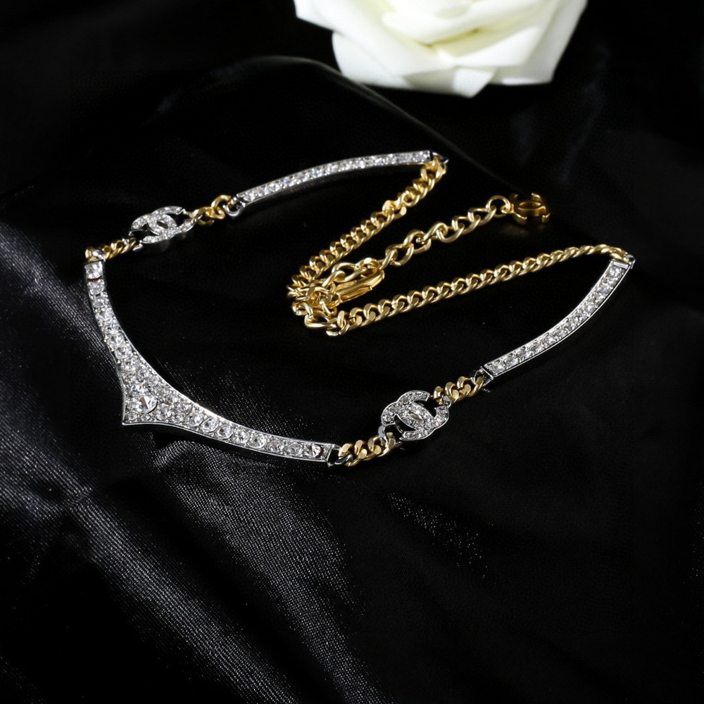 Chanel Necklace-374