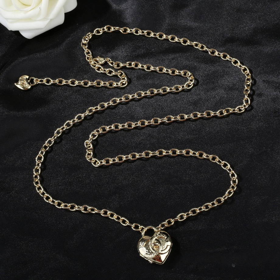 Chanel Necklace-275