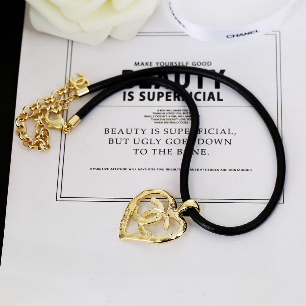 Chanel Necklace-023