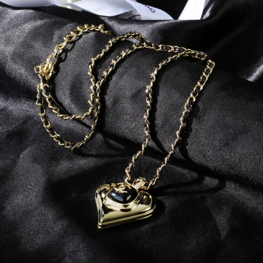 Chanel Necklace-262