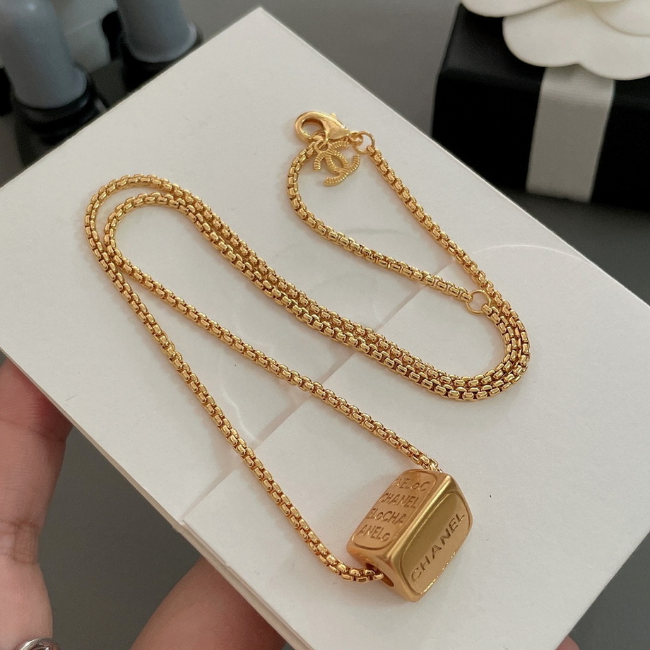 Chanel Necklace-259