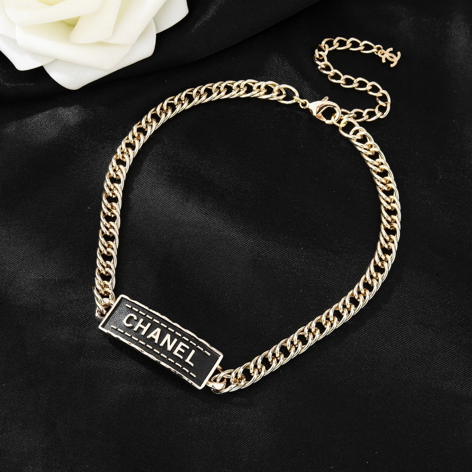 Chanel Necklace-088