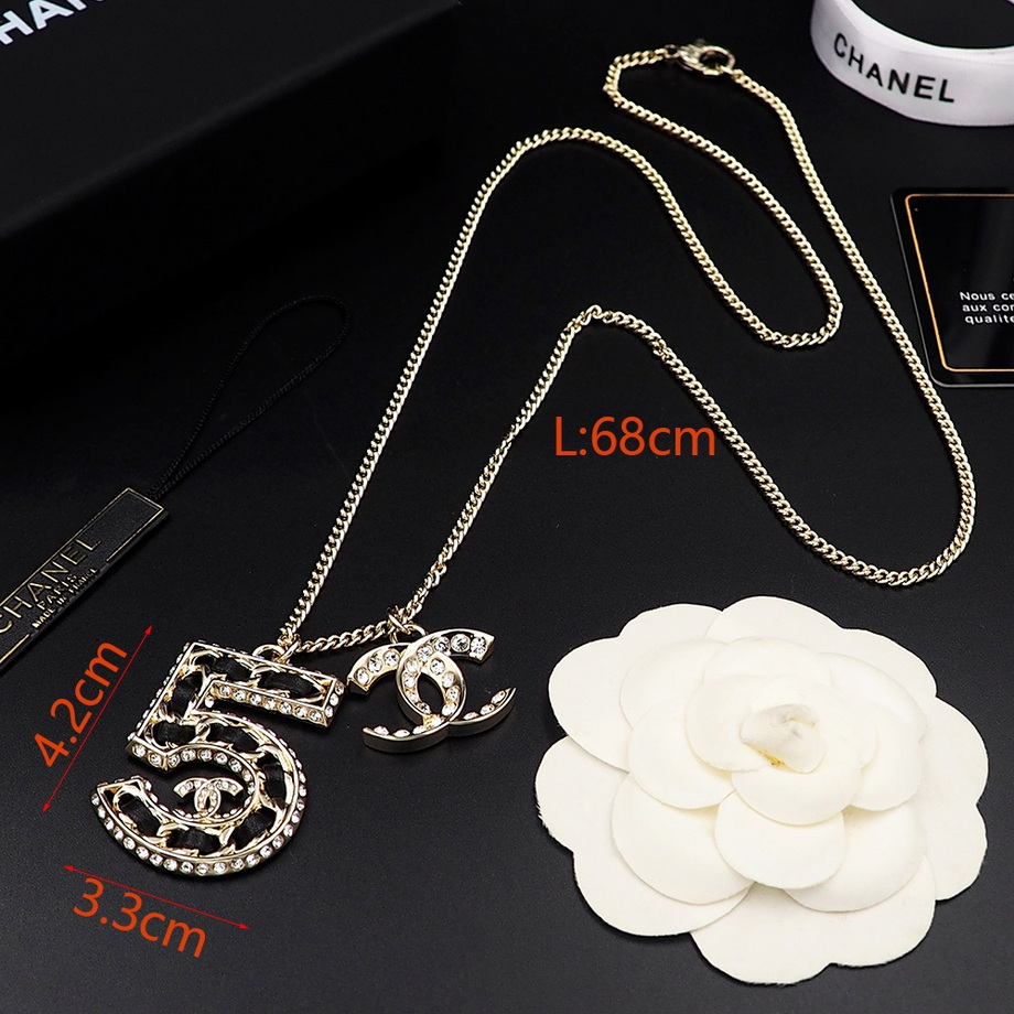 Chanel Necklace-082