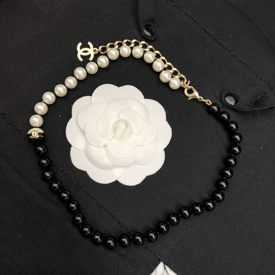 Chanel Necklace-078