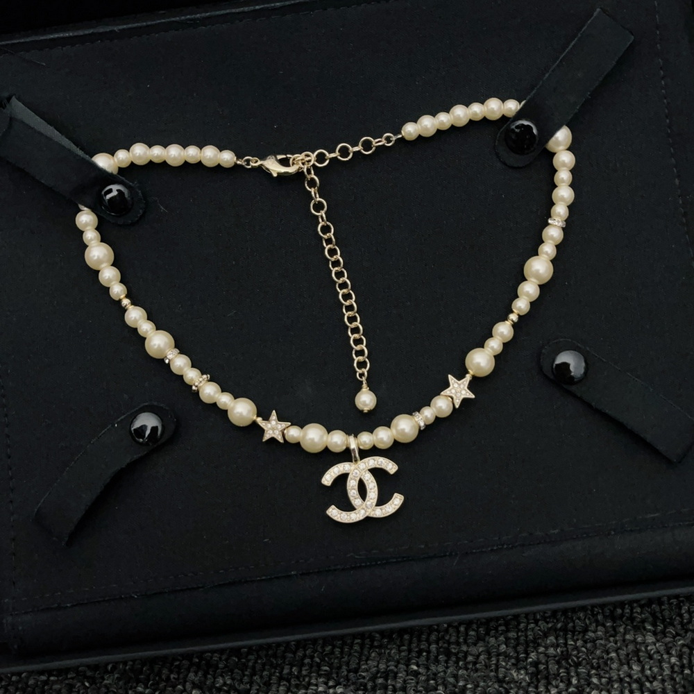 Chanel Necklace-050