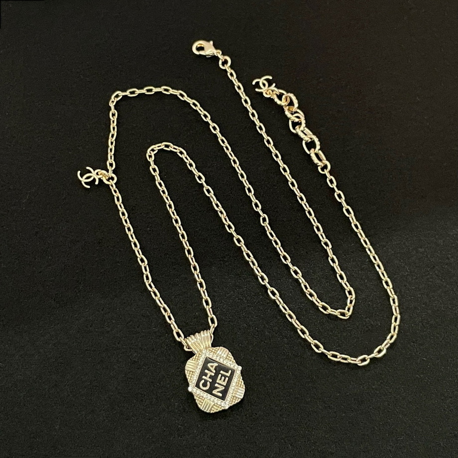 Chanel Necklace-237