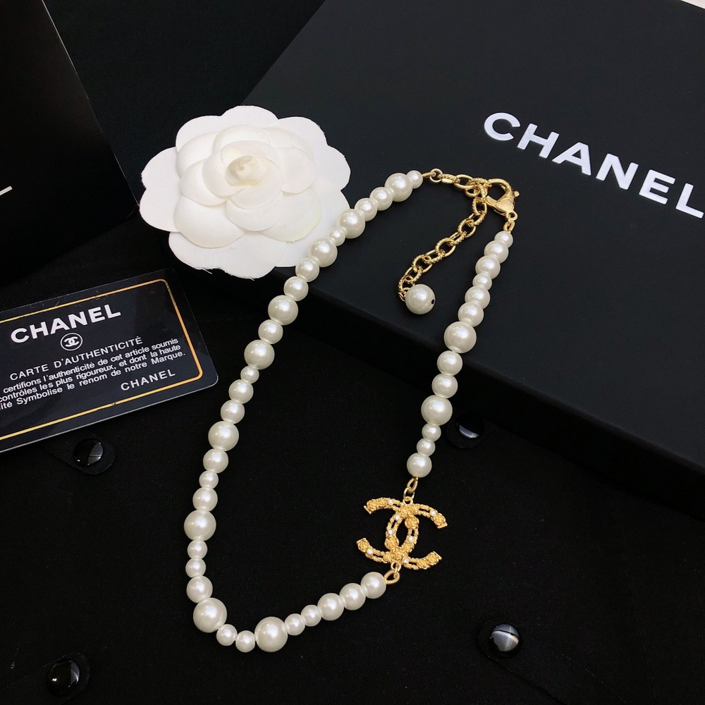 Chanel Necklace-040