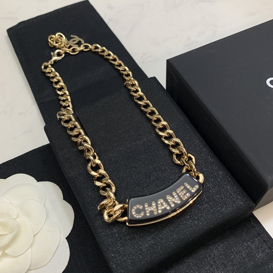 Chanel Necklace-335