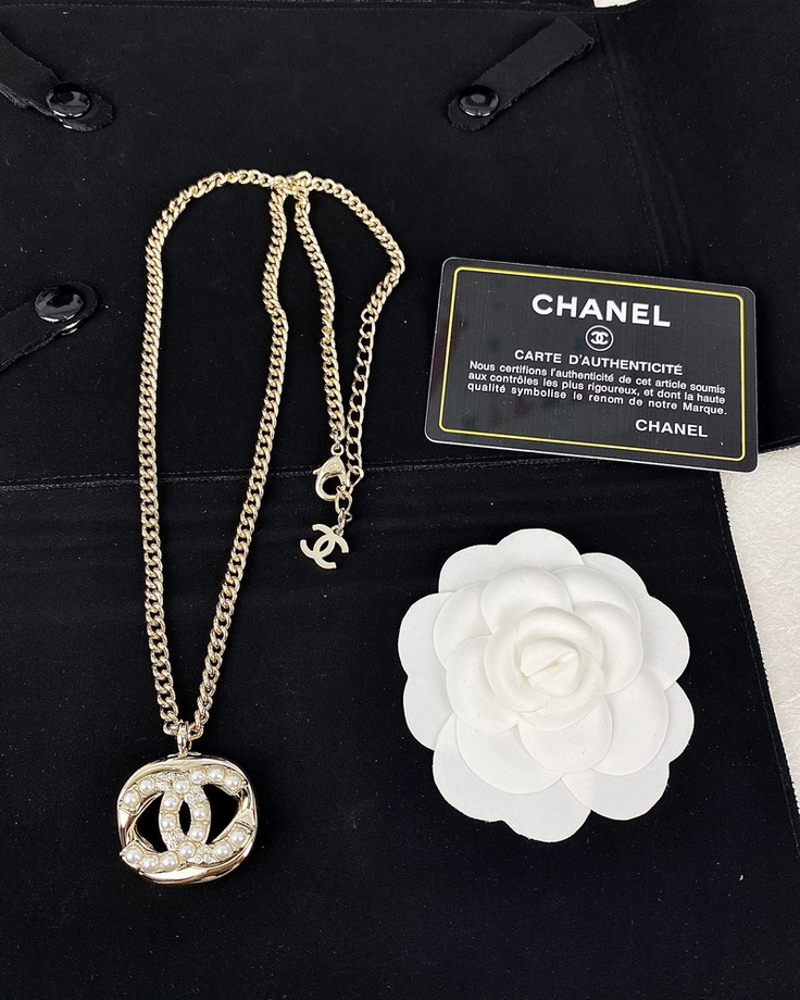 Chanel Necklace-210