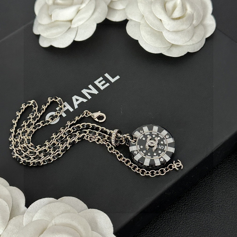 Chanel Necklace-413