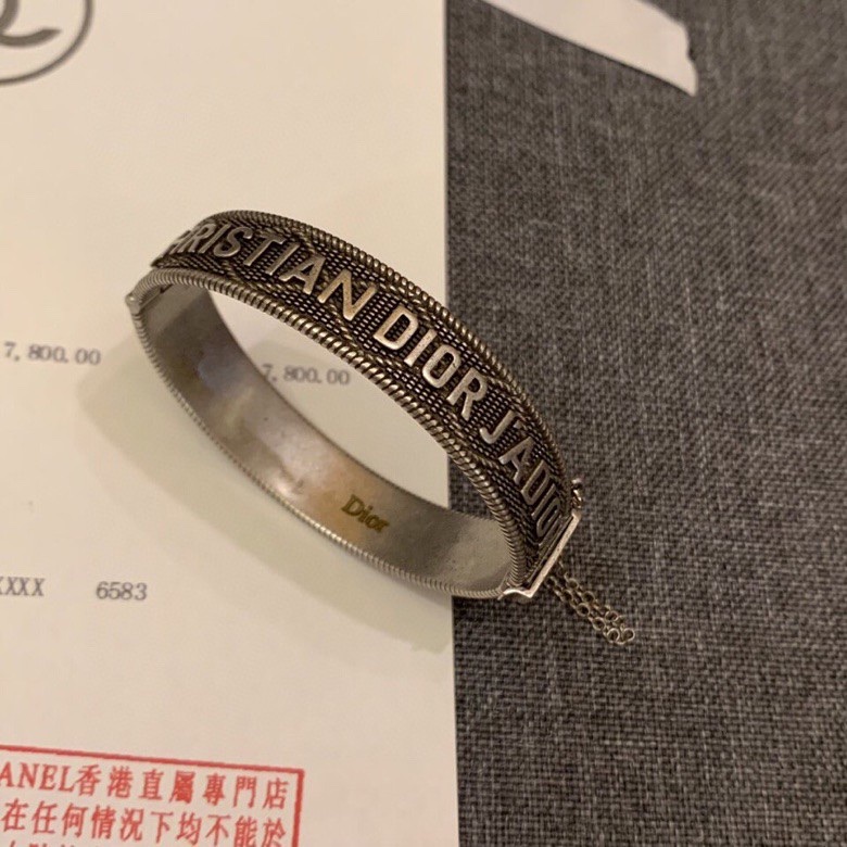 Dior Bracelet-050
