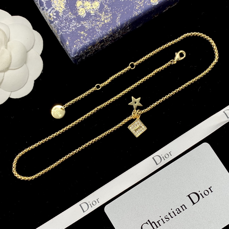 Dior Necklace-049