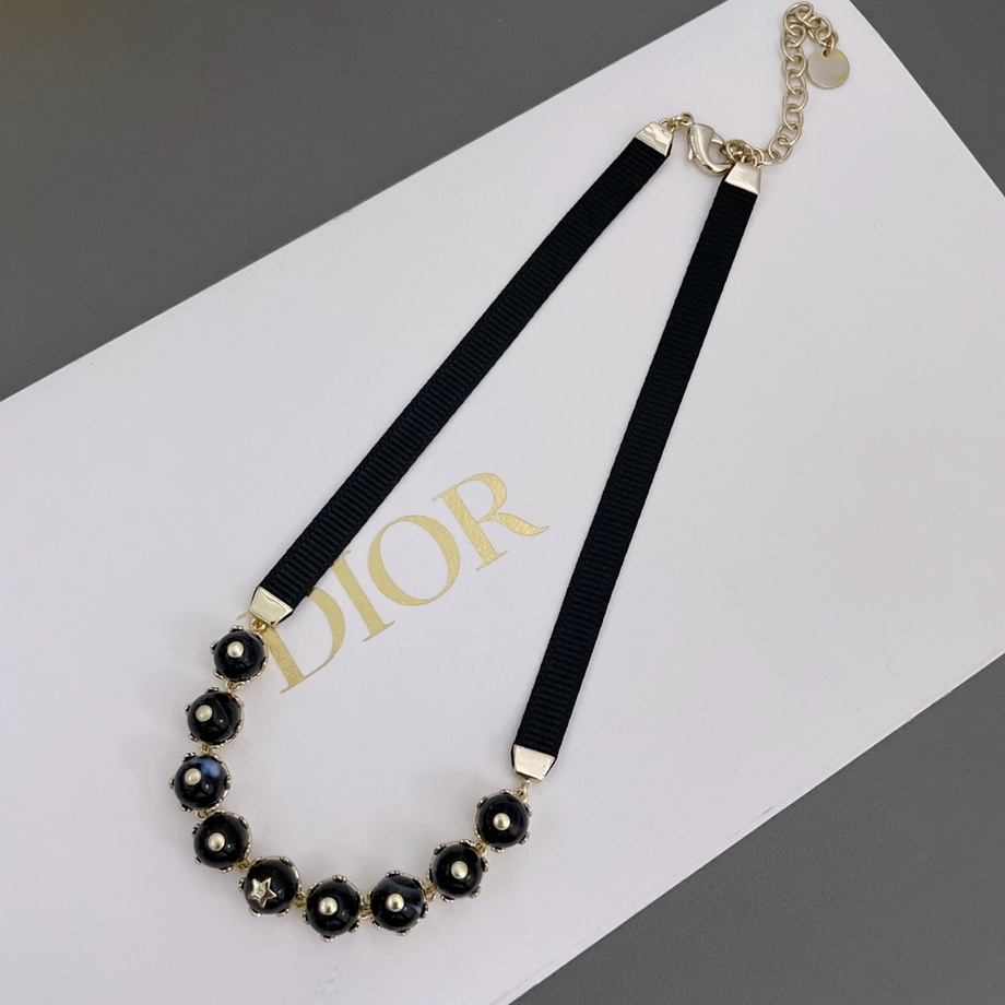 Dior Necklace-096