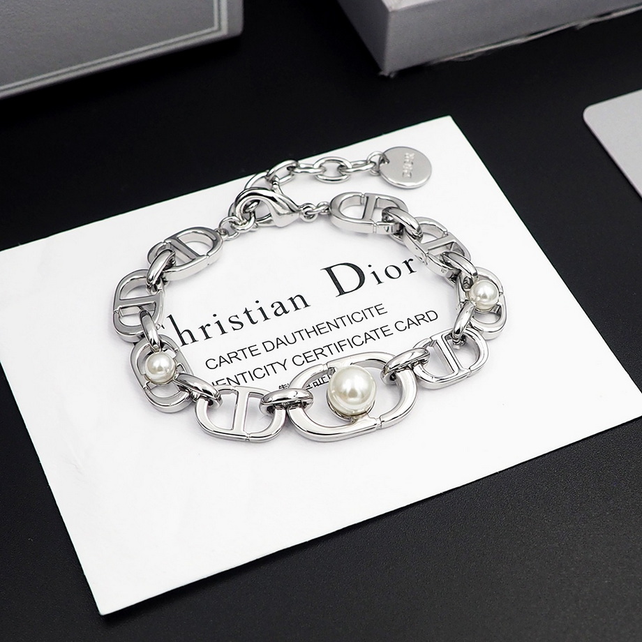 Dior Bracelet-038