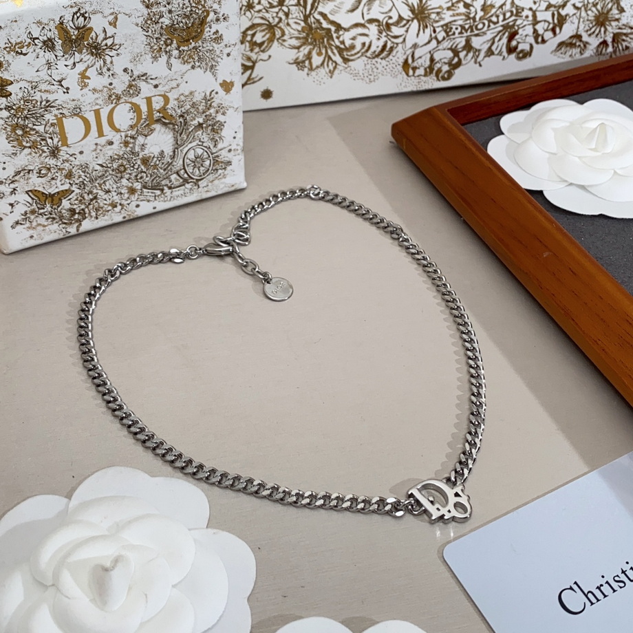 Dior Necklace-026
