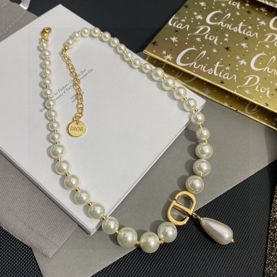 Dior Necklace-075