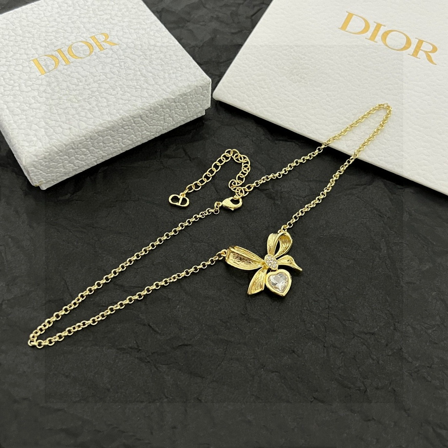 Dior Necklace-090