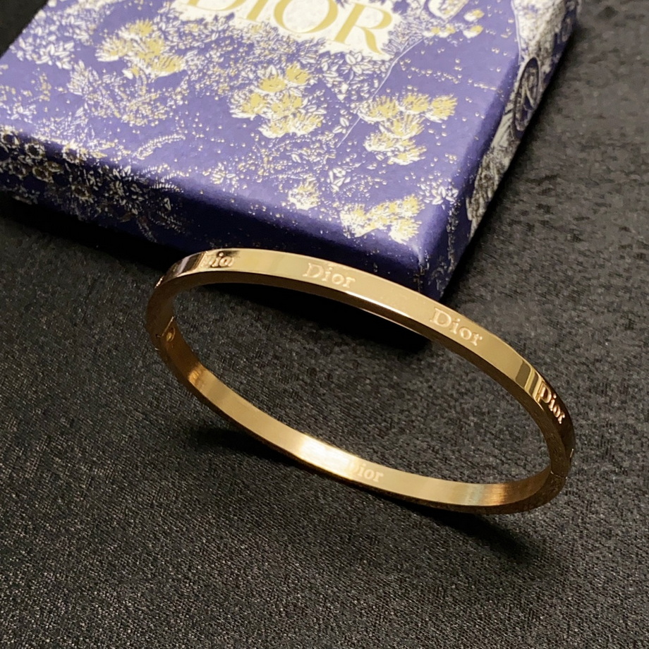 Dior Bracelet-021
