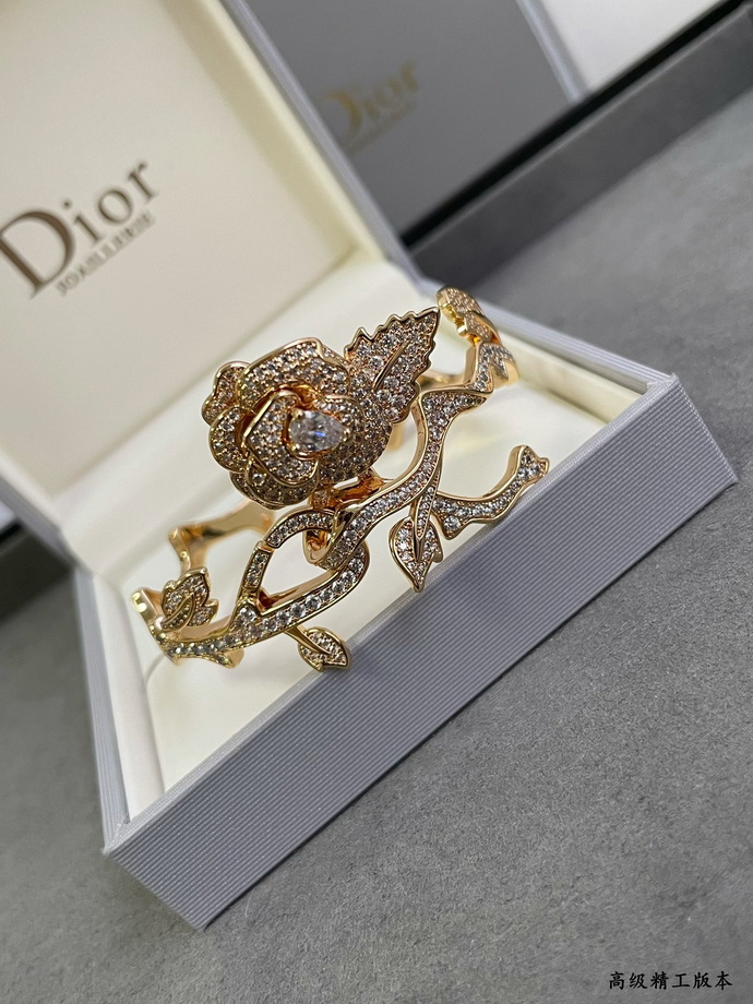 Dior Bracelet-071