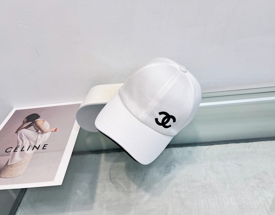 Chanel Cap-047