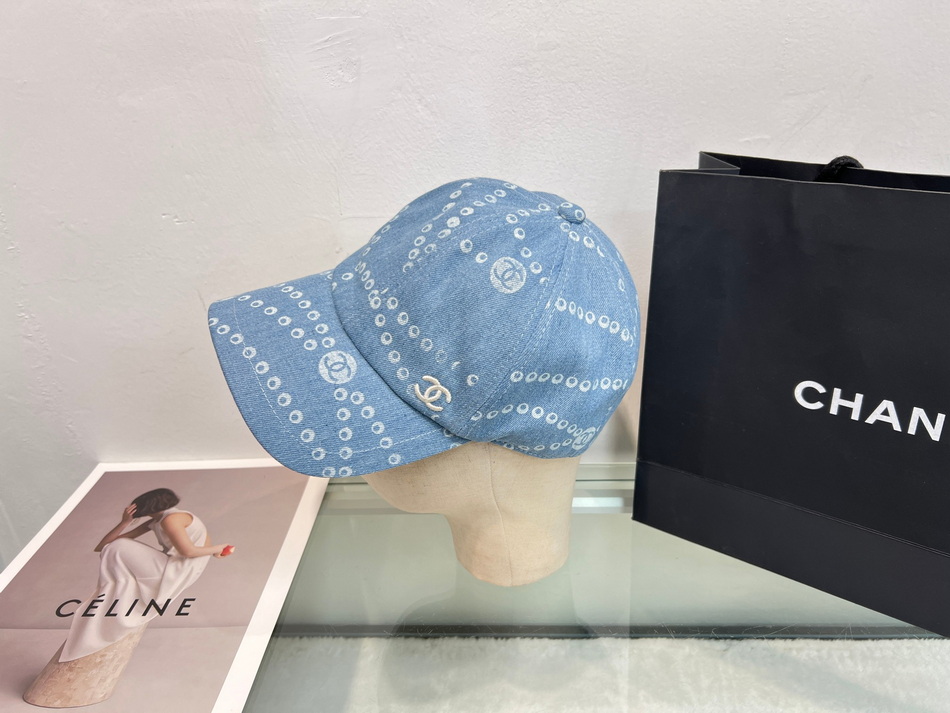 Chanel Cap-045
