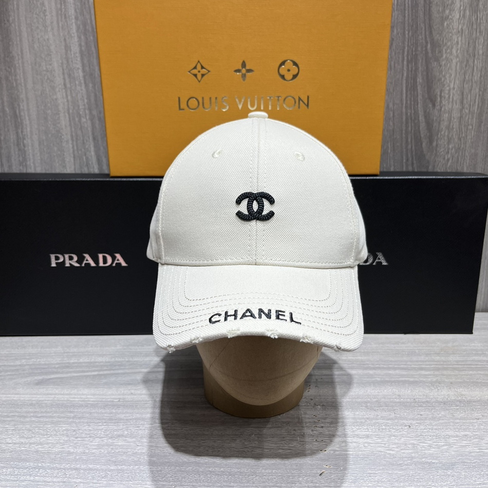 Chanel Cap-039