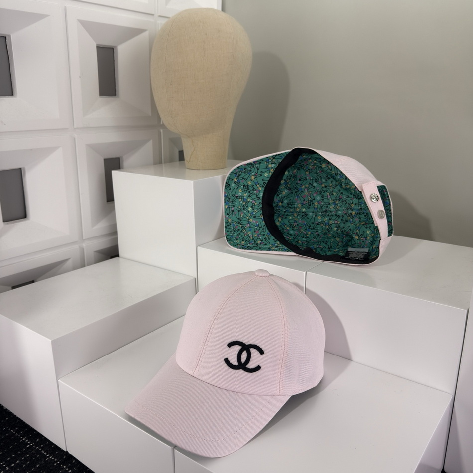 Chanel Cap-025
