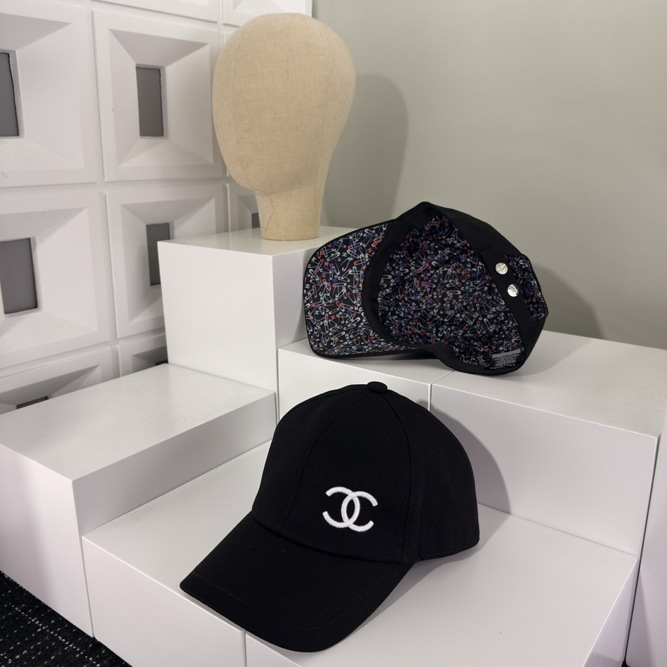 Chanel Cap-023