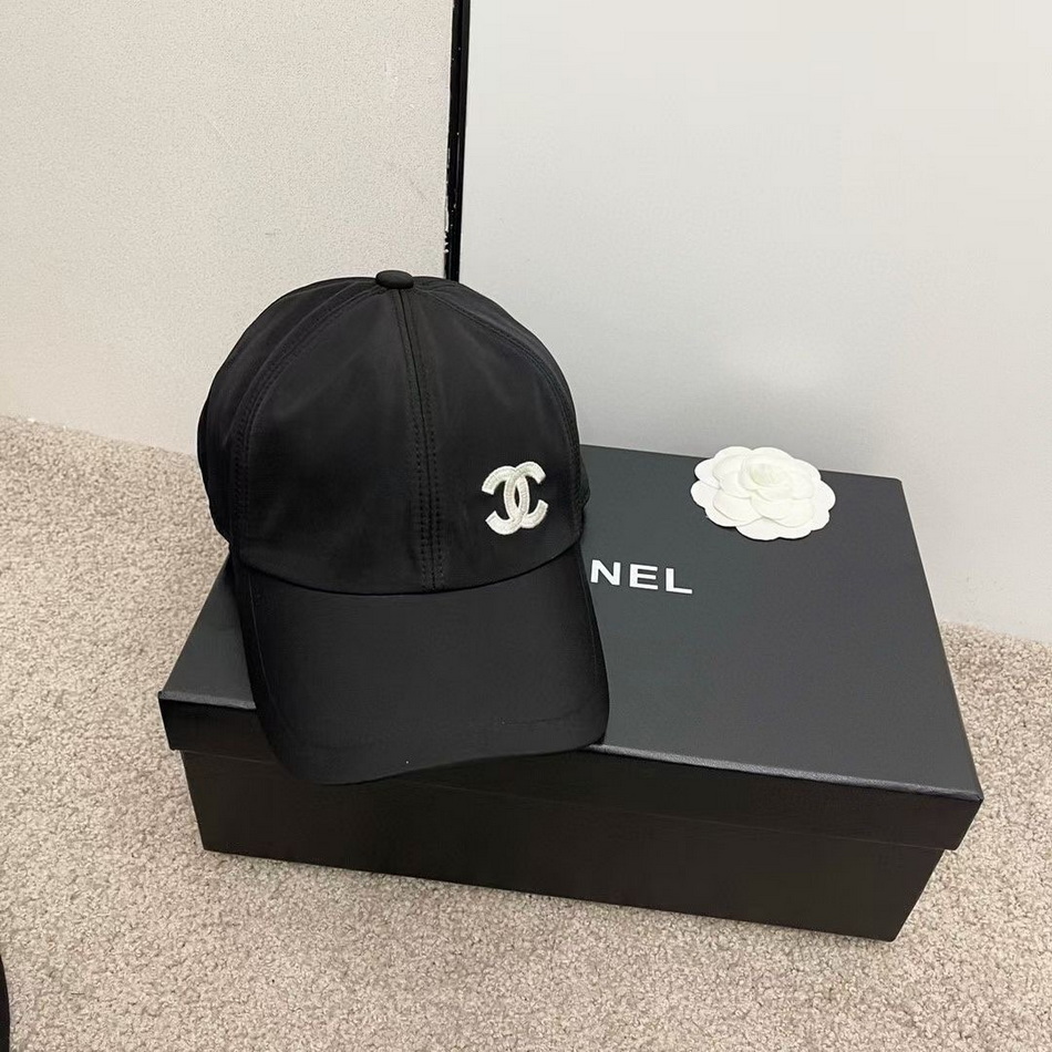 Chanel Cap-070