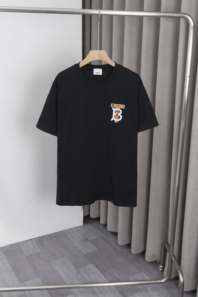BURBERRY T-shirts-110
