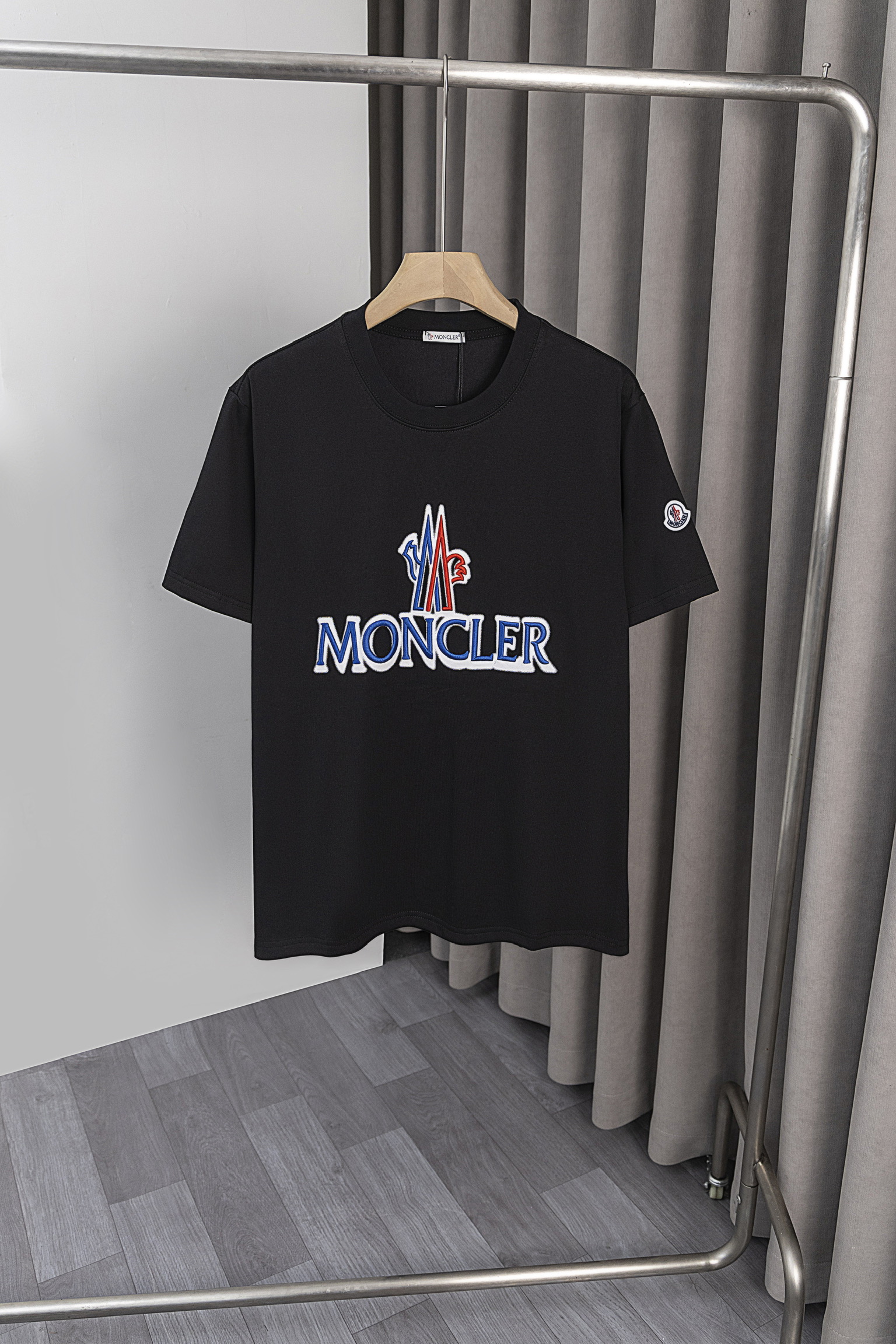 MONCLER T-shirts-895