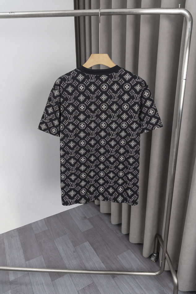 LV T-shirts-2146