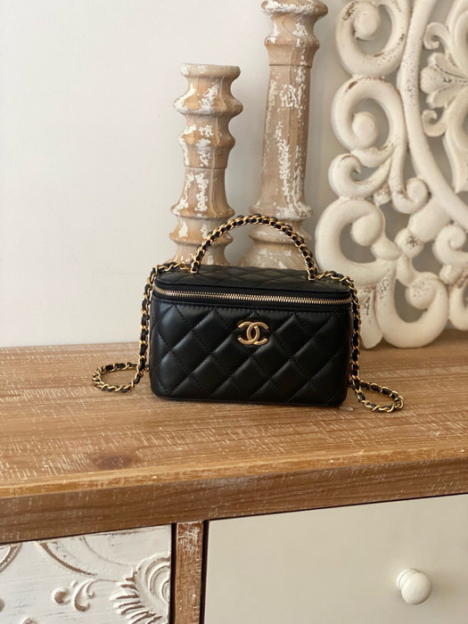 Chanel Handbags AAAA(Women)-125